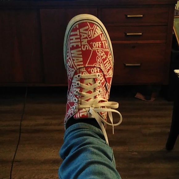 Meet your Posher, Braxton - Picture 1 of 1